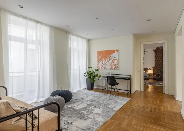 Apartment K1820 Family *