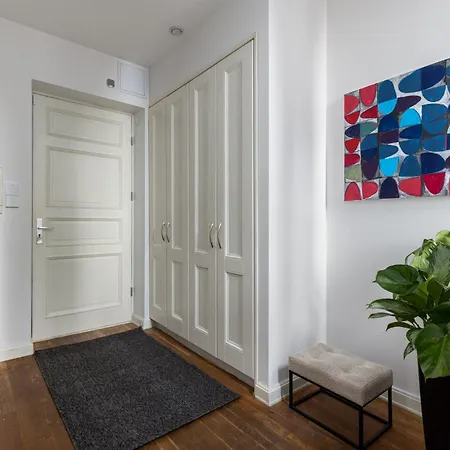 Apartment K1820 Family